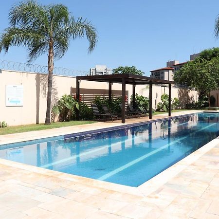 リベイラン・プレトFlat Com Wifi, Piscina, Split E Estacionamentoアパートメント エクステリア 写真